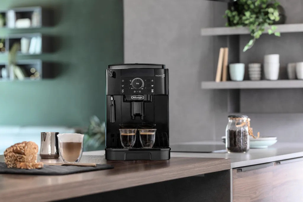 De'Longhi Magnifica S Black ECAM12.121.B